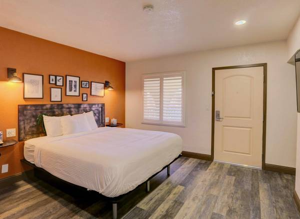 $399 / 1br - NEW WEEKLY RATES || Enjoy an All-Inclusive Stay (South Sacramento)63790861683713124