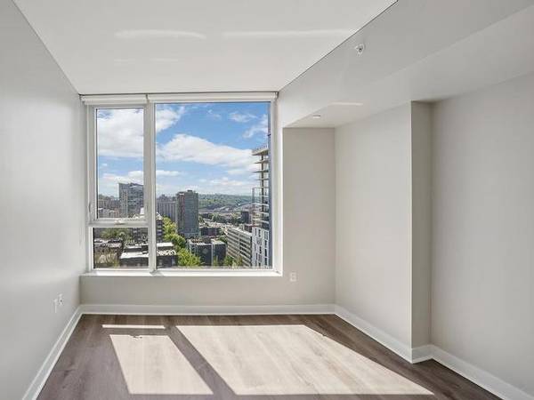 $3,125 / 2br - 1035ft2 - Hasta 8 semanas de alquiler gratis! (los precios netos efectivos se muestran) (First Hill)63852482359171121