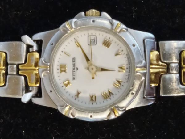 Wittnauer Ladies Watch 1
