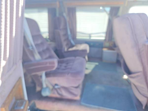 Furgoneta camper Chevy G20 de 1993 - $3.995 (Lake Havasu City)63470416268803124