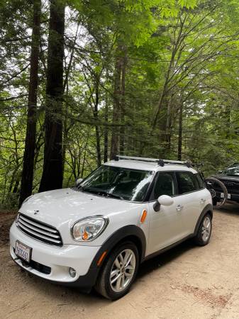 2012 Mini Cooper Countryman, 6 speed, low miles, excellent condition - $9,500 (sunnyvale)63613934579073121