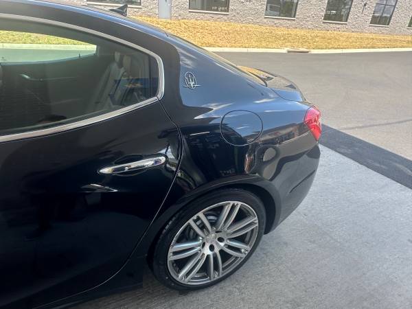 Maserati Ghibli SQ4 2014 - $15,999 (Ashburn)63618533435009124