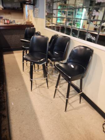 BAR STOOLS FREE 1