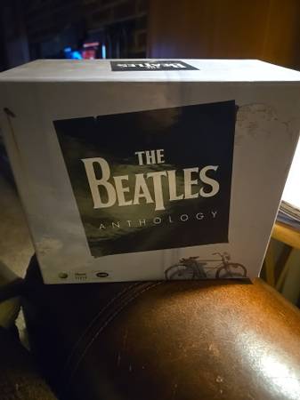 1996 Beatles Anthology vhs set 1