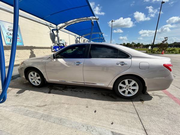 2027 Lexus ES350 148k miles for sell - $6,600 (Pearland)63622362964867122