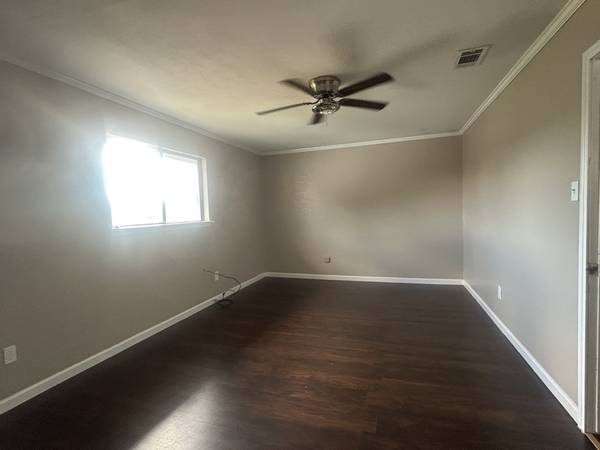 $2050.00 / 3br - 1852ft2 - Spacious 3 Bed, 2.5 Bath Single Family Home in Corpus Christi, TX64036540778113122