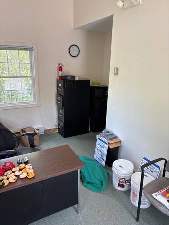 $600 / 210ft2 - PLYMOUTH NH - Office Space Available - 210 SQ FT (Plymouth New Hampshire)63931920873987121