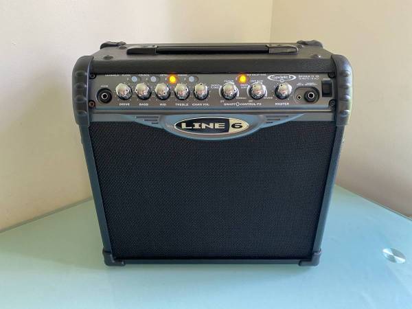 Line 6 Spider II Guitar Combo Amp 1
