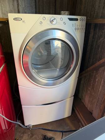 Whirlpool Electric Dryer 1
