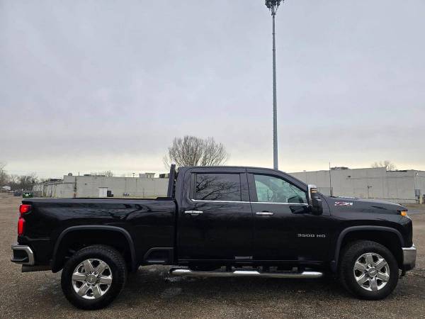 2020 Chevrolet Chevy Silverado 3500HD LTZ 4x4 4dr Crew Cab SB SRW 1