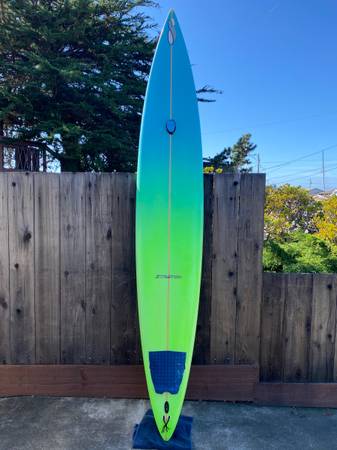 10’4” Stretch gun surfboard 1