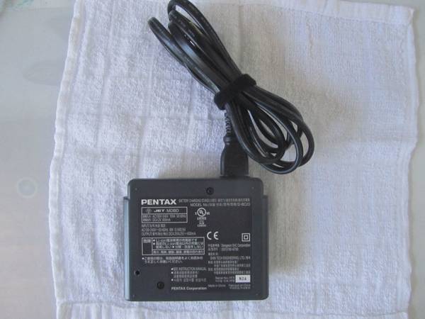 Pentax... Digital Camera Charger 1