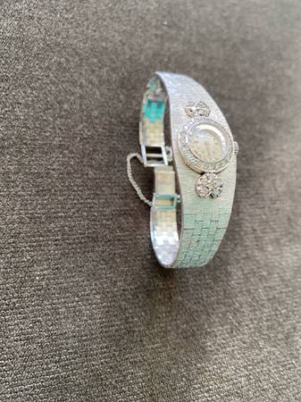 Longiness Vintage Ladies Watch 1