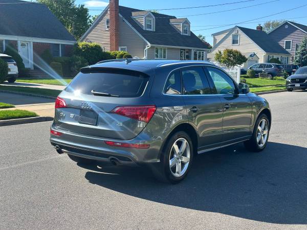 2012 AUDI Q5 - $4,900 (Long ısland)63614719863171122