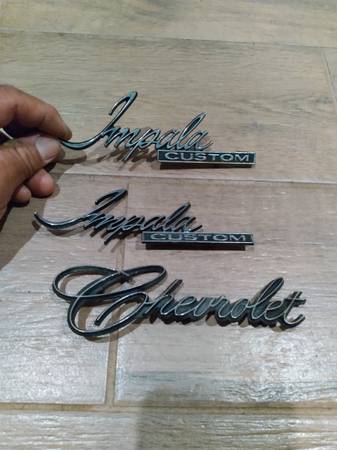 74,75,76 Impala 2 Door Glass House  Emblems 1