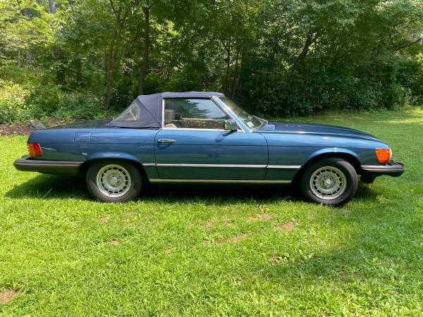 1984 Mercedes-Benz 380 SL descapotable - $13.900 (Boxford)63469917277953121