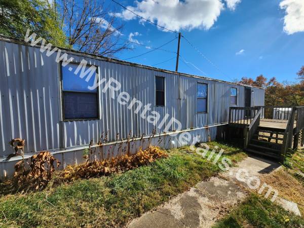 $1,900 / 2br - 770ft2 - 2 Bedroom 1 Bathroom Unit (Woodfin, NC)64029212740097121