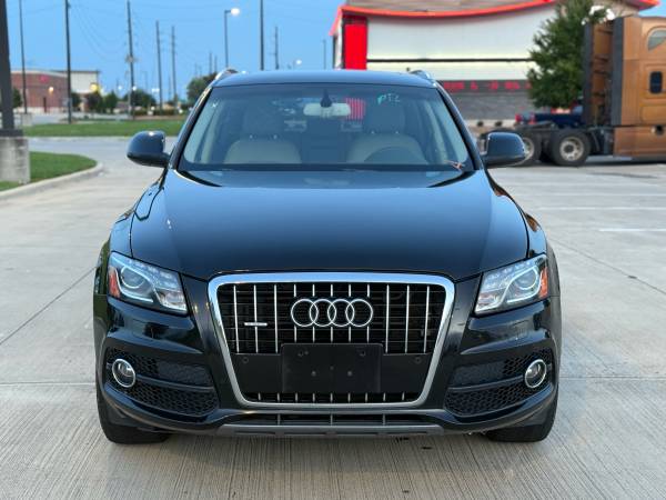 Audi Q5 Quattro Premium Plus 2012 – V6 de 3.2L – Título limpio - $4,999 (Richmond)63622209137025121