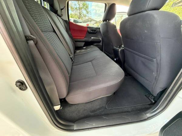 2018 Toyota Tacoma Double Cab - Photo 15