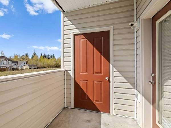 $2,650 / 3br - 1160ft2 - Carpeting, Clubhouse, Fireplace, Gated Community64031312710530122