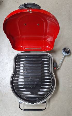 Coleman Fold N Go Propane Grill, foldable, portable - $55 (mountain view)63471479280387127