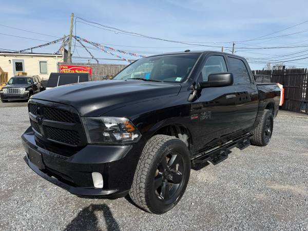 2016 Ram 1500 Crew Cab 4X4 1