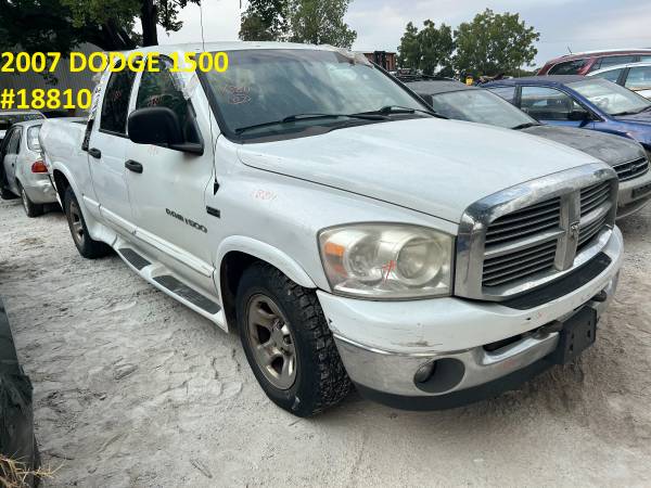 PARTING OUT A 2007 DODGE 1500 #18811 1