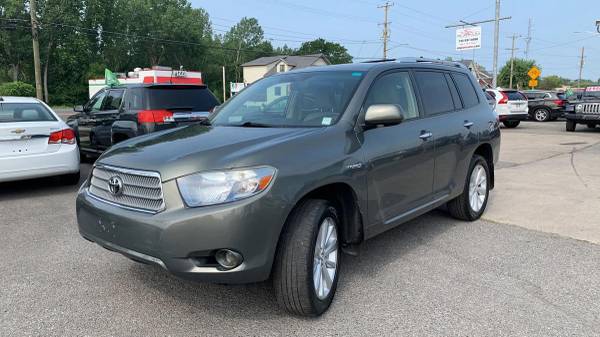 2010 Toyota Highlander Limited Hybrid Sport Utility 4D - $9,999 (+ Platinum Auto Sales de CNY)63442723383171122