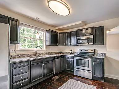 $1,000 / 3br - Welcome home! (Nashville, TN)63680176224131121