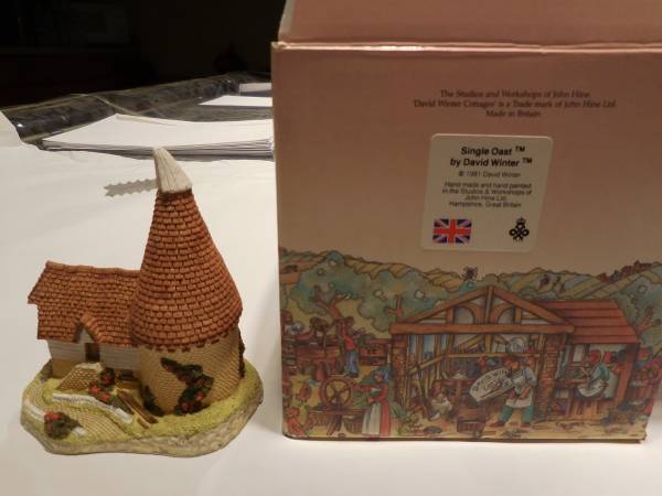 David Winter Cottages - Single Oast (1981) - $15 (Bothell)63470796852995120