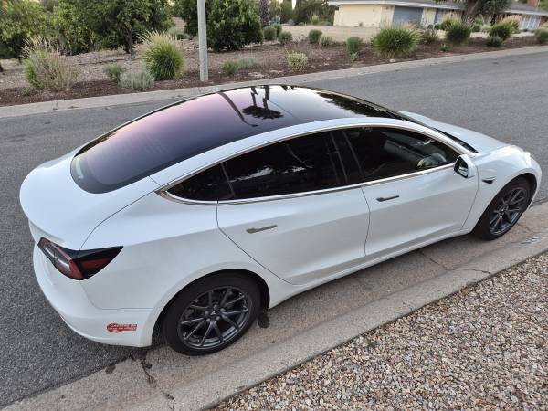 2018 Tesla Model 3 - Long Range - One Owner - $18,900 (Ventura County)63441223678723124