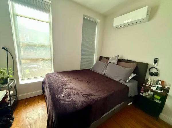 $2,895 / 3br - ¡Hermoso apartamento de 3 habitaciones y 1 baño con patio privado disponible! (Ocean Hill, a poca distancia a pie de las líneas de tren A / C / L / J / Z!)63788783829251123