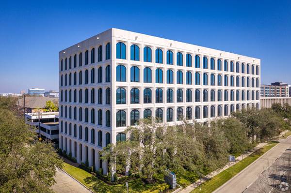 $549 / 88ft2 - Espacio de Oficina Privada – Houston Plaza Audley – Desde $559/mes (Houston)63760508217217121