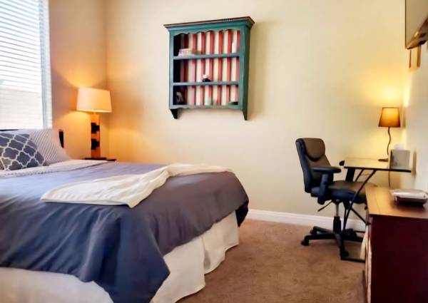 $1,200 / 1br - 🌺Habitación amueblada privada en LQ Cove (La Quinta)63686282640003121