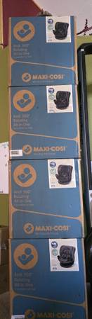 Maxi-Cosi Andi 360 Rotating All-in-One 1