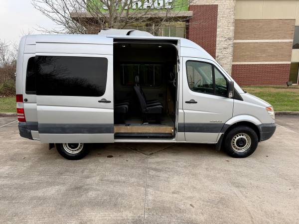 2008 Sprinter 2500 – 12 - Photo 9