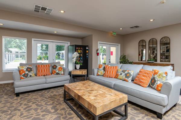$1,383 / 2 habitaciones - 896 pies cuadrados - ¡Este lugar se sentirá como en casa! ¡Disponible 2 habitaciones, 1 baño! ¡896 pies cuadrados! (Kennewick)63662874957313122