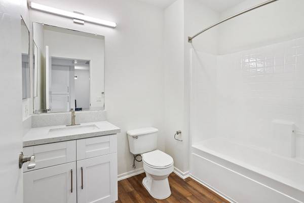 $3,435 / 2br - 1102ft2 - 2 Months Free! Extra $100 Concession If You Apply Today! Costa Verde! (San Diego)63865931333251121