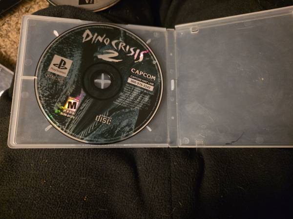 Dino Crisis 2 PS1 1