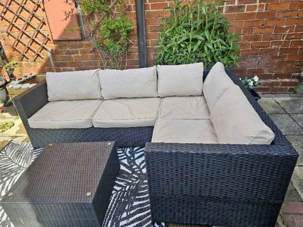 Outdoor sofa 1