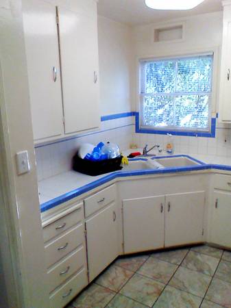 $1,650 / 448ft2 - Studio Townhouse  with loft- with Parking & AC - near BART (berkeley)63928539559555123