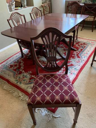 Mesa/sillas Duncan Phyfe - $800 (San Marcos)63471473495937121