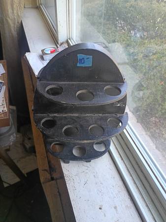 Unique wood egg-shaped display for eggs 1