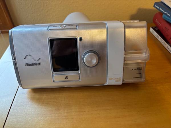 BiPap  Resmed AirCurve 10 VAUTO 1