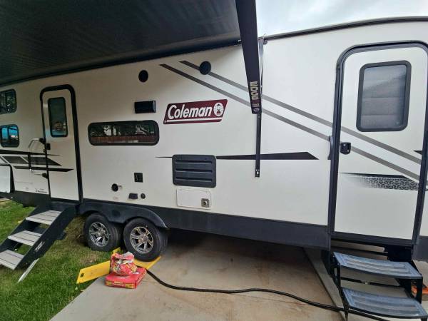 $1,800 / 1br - 250ft2 - *^*Glade RV*^*  1 Dormitorio/ 1 Baño (Chatsworth)63701054235779120
