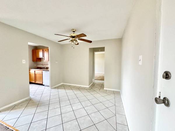$1,000 / 1br - 730ft2 - "Allison Park" 1 bedroom (McCandless Twp.)64013373361154120