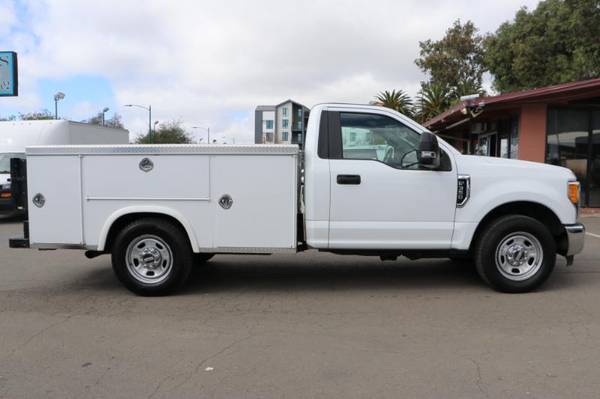 2017 Ford F-350 SD XL 2WD - $21,995 (Hayward)63613871442177123