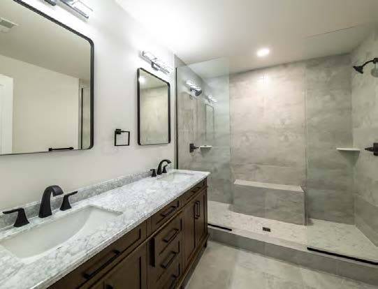 $2600.00 / 2br - 2115ft2 - Remodeled, Luxurious 2 Bed/2 Bath Unit in Downtown Cleveland63860364296323123