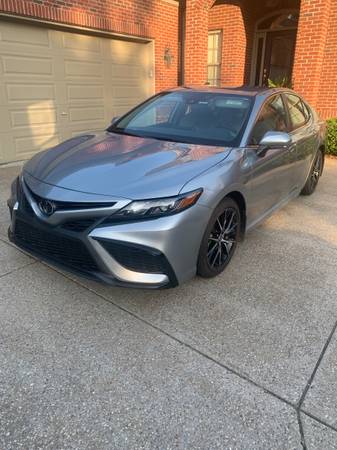 Toyota Camry SE 2022 - $26,900 (Louisville)63621794790785123