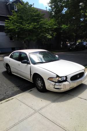 2004 Buick Lesabre solo 88k millas, ¡funciona excelente! - $1,200 (midwood)63654721363073123